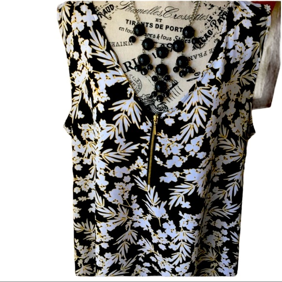 Worthington Plus Size Sleeveless Top, Size XXL - Picture 4 of 5